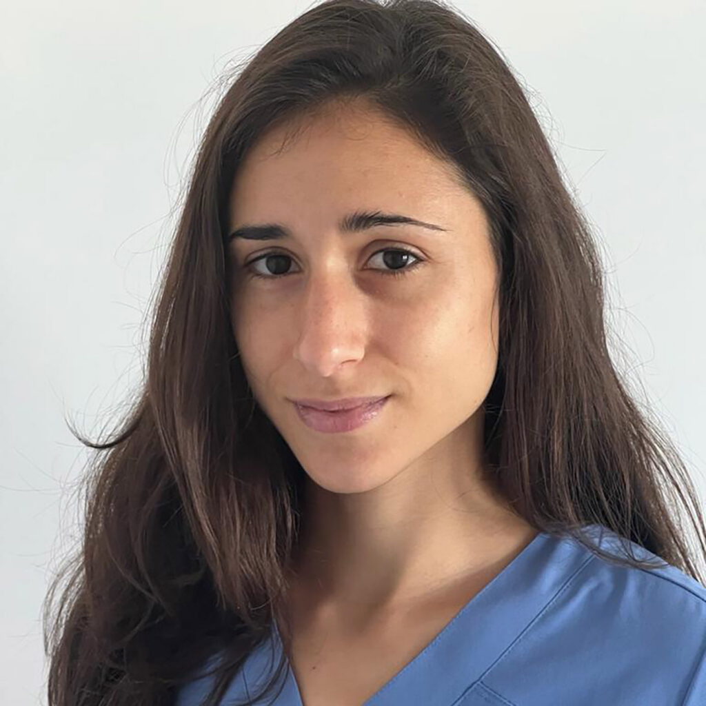 dr Roxana Kompani-Deja