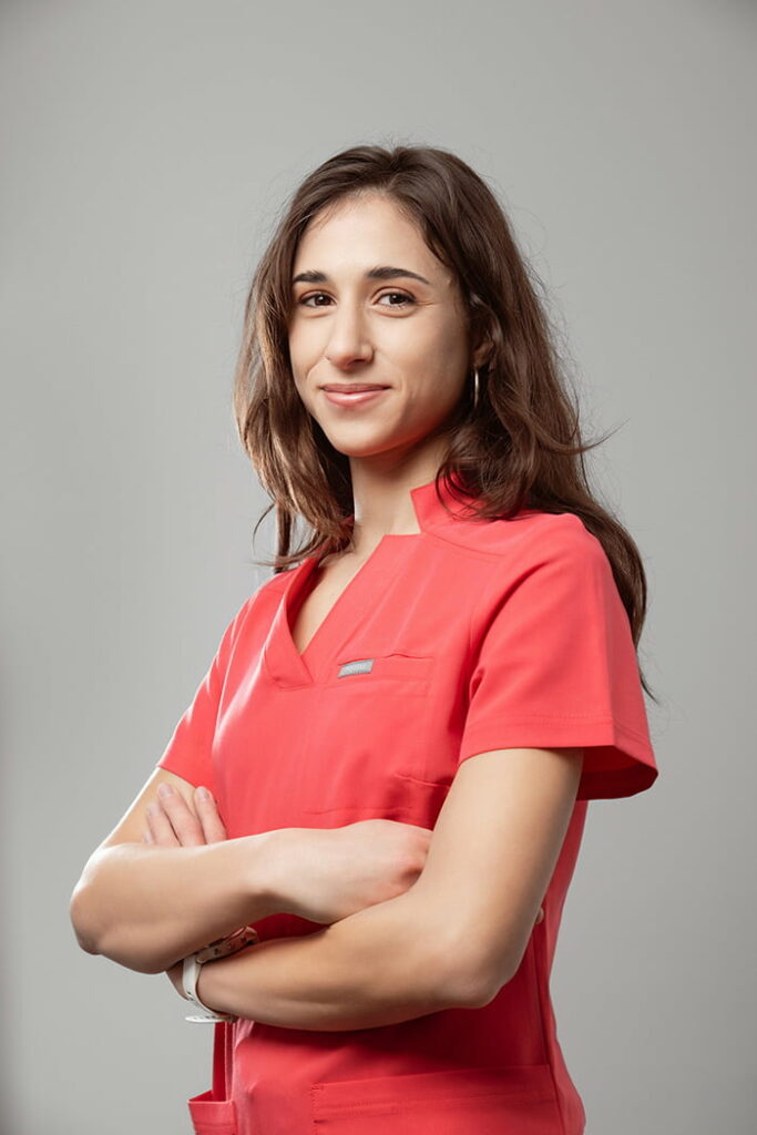 dr Roxana Kompani-Deja
